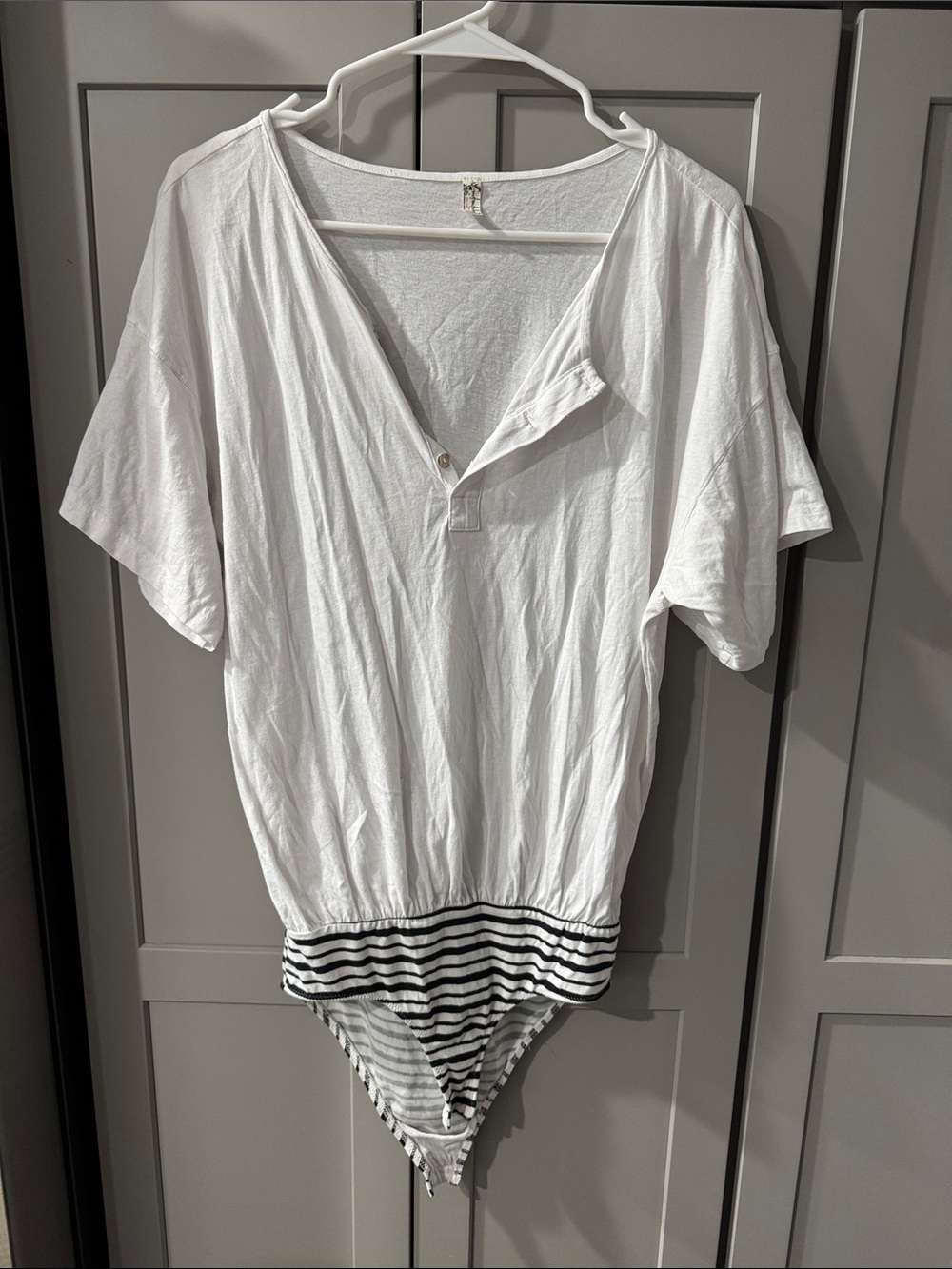 Free people white bodysuit tee Small